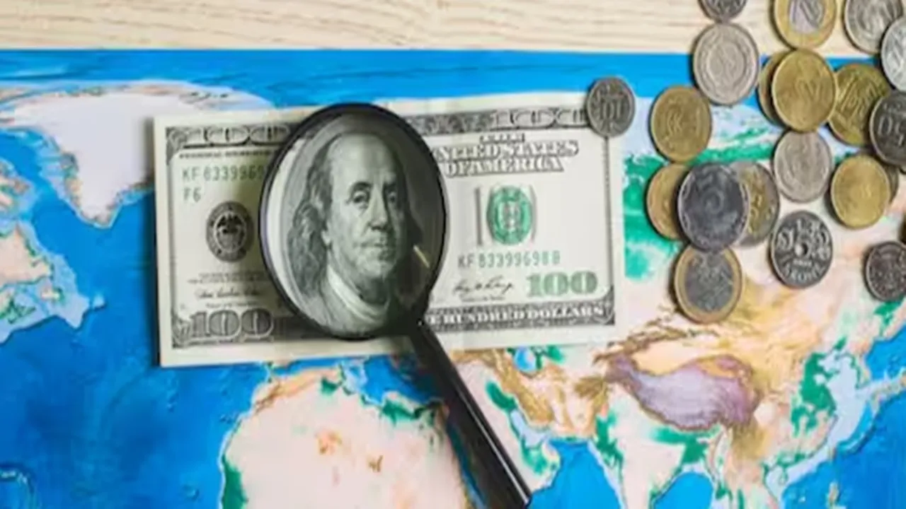 विदेशी मुद्रा भंडार में जोरदार इजाफा, 1.6 अरब डॉलर के इजाफे के साथ 677.8 अरब डॉलर पर पहुंचा 