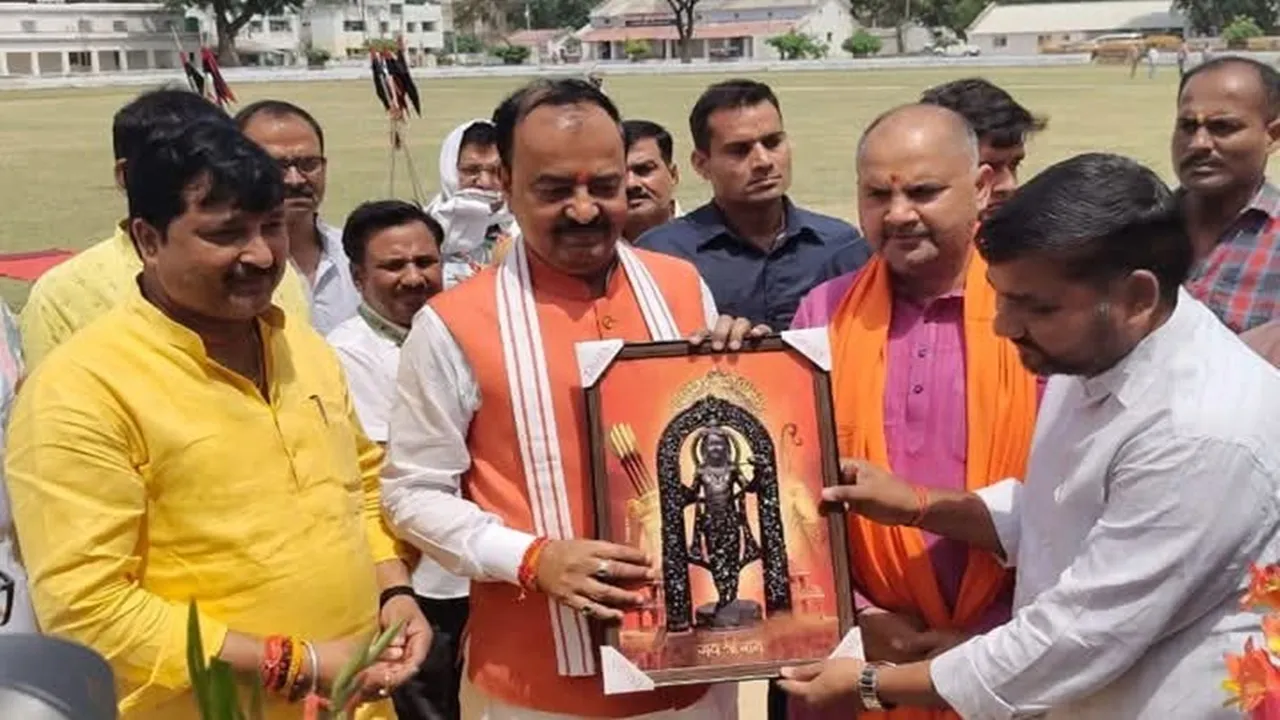 अयोध्या में बोले केशव प्रसाद मौर्य- पश्चिम बंगाल में तुष्टीकरण की हदें पार, हिंदू पलायन को मजबूर