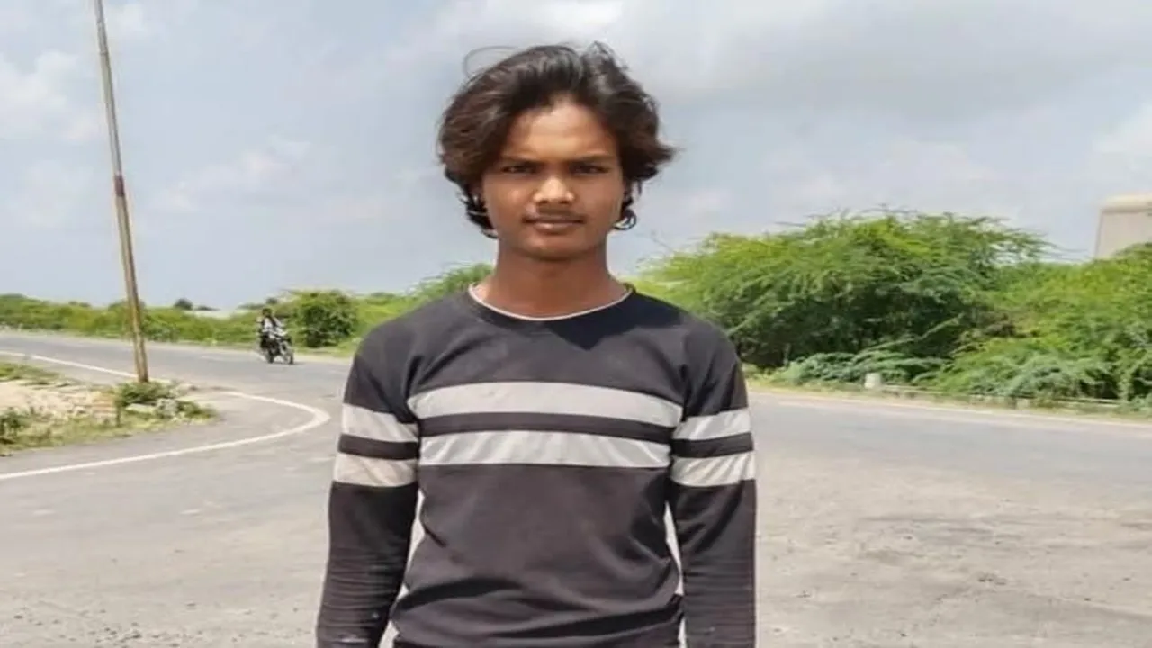 अमेठी: बाइक सवार तीन युवकों को ट्रक ने मारी टक्कर, मौत