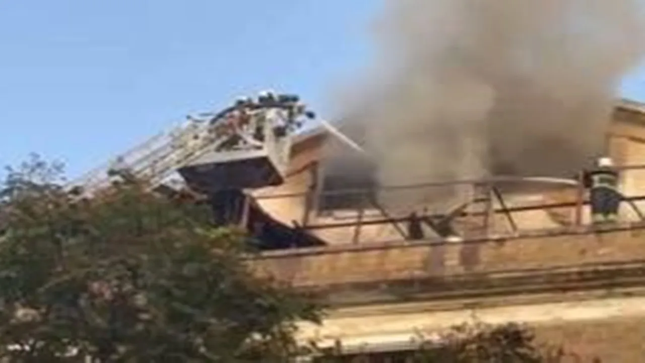 मुंबई: ED दफ्तर की इमारत में लगी भीषण आग, किसी के हताहत होने की सूचना नहीं