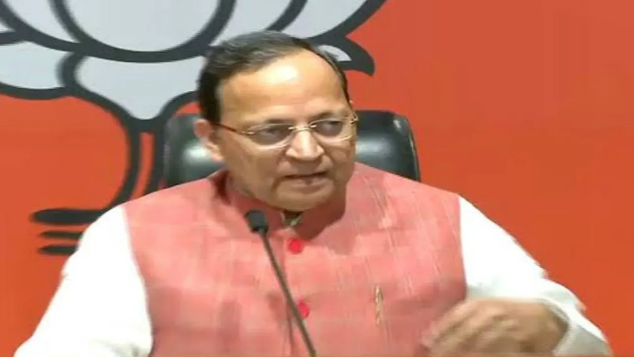 अरुण सिंह ने विपक्ष पर बोला हमला, कहा- कांग्रेस और सपा गरीब मुस्लमानों के नहीं बल्कि भूमाफियाओं के साथ