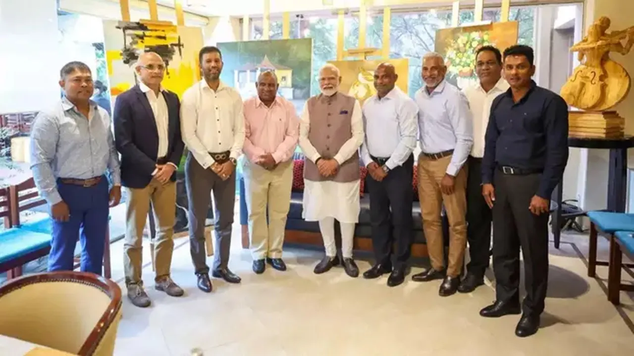 श्रीलंका: 1996 की विश्व विजेता टीम से PM मोदी ने की मुलाकात, जयसूर्या ने कहा- ‘आपने दिल जीत लिया सर!'