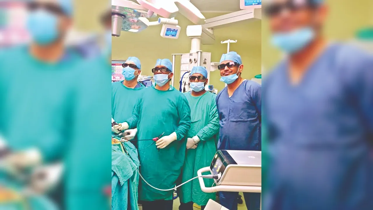 Kanpur: थ्रीडी चश्मा पहनकर डॉक्टरों ने की पहली सर्जरी, पेट के ऑपरेशन में पहले से ज्यादा स्पष्ट दिखे अंदरूनी अंग