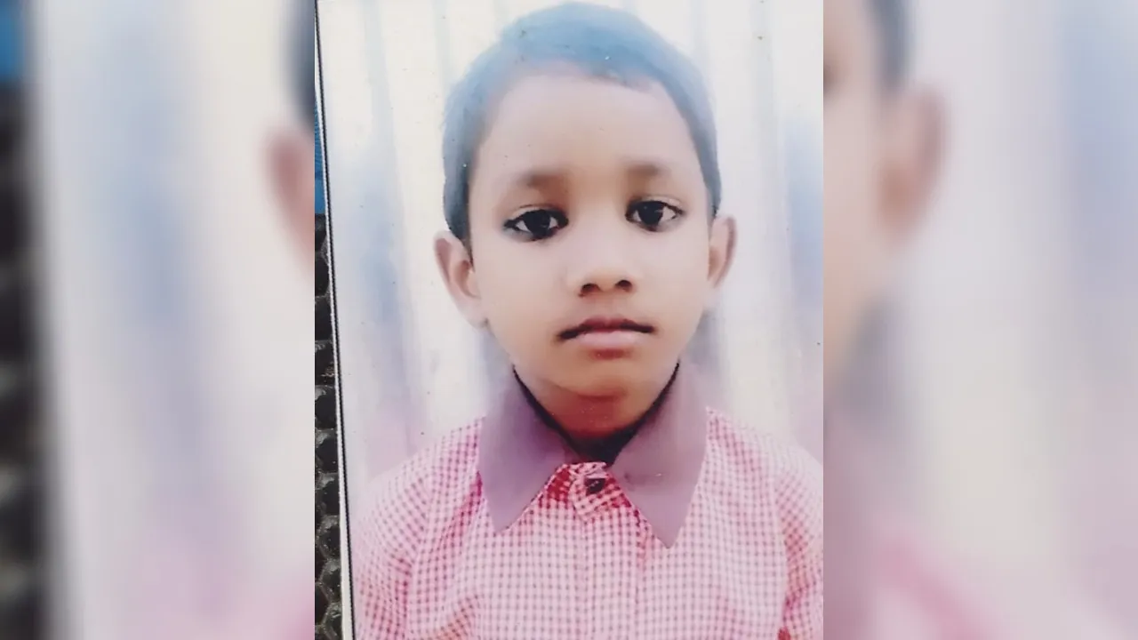 आठवीं के छात्र को ट्रैक्टर ने रौंदा, मौत: दुकान से लौटते समय स्कूल के पास हादसा, शिक्षकों पर बच्चों से सामान मंगाने का आरोप