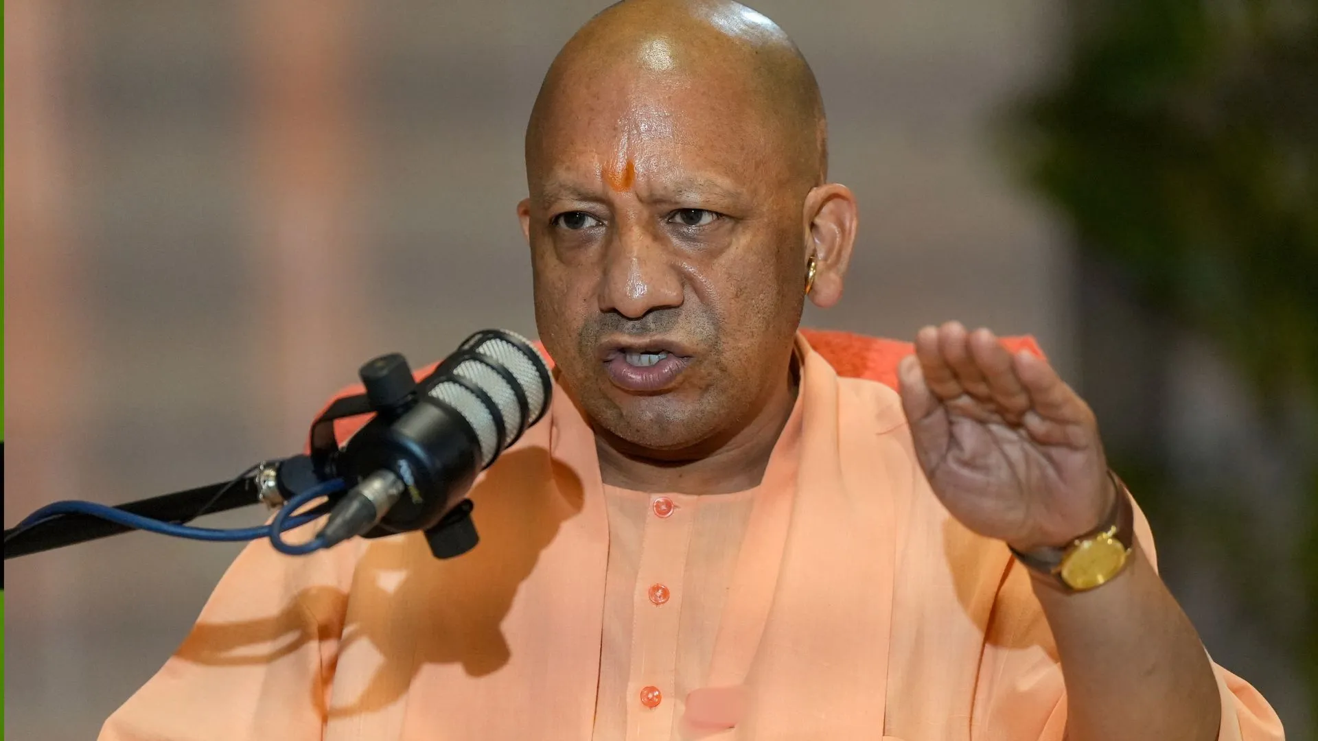 पीएम पद की दावेदारी पर सीएम योगी का बड़ा बयान, बोले- राजनीति मेरी फुलटाइम जॉब नहीं...