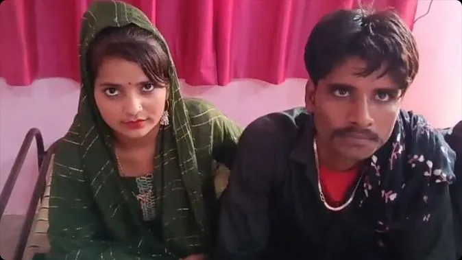 Bareilly: प्यार के खातिर रूबा से रूबी बनी प्रेमिका, धर्म परिवर्तन कर मंदिर में प्रेमी संग लिए सात फेरे