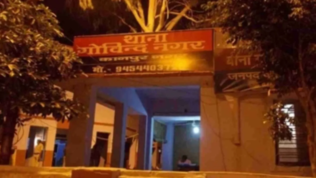 कानपुर में एटीएम में लोहे की पत्ती लगाकर उड़ाए रुपये: घटना CCTV कैमरे में कैद