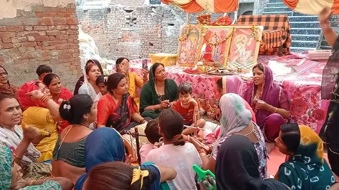 धूमधाम से मनाई नवमी, माता के लगे जयकारे       