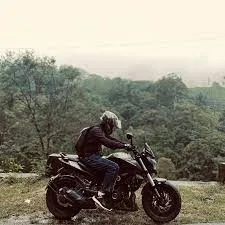 टू व्हीलर से न जाएं पहाड़, फिर लौटाए गए 500 सवार 