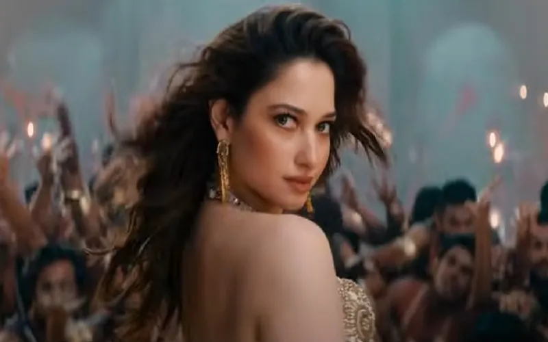 VIDEO : अजय देवगन की फिल्म 'रेड-2' के 'नशे में' झूमीं तमन्ना भाटिया, जबर्दस्त डांस मूव्स देख फैंस के उड़े होश