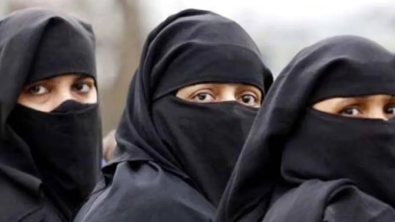 कानपुर में दहेज की मांग पूरी न होने पर महिला को दिया तीन तलाक: पीड़िता बोली- अतिरिक्त दहेज के रूप में मांग रहे थे दो लाख