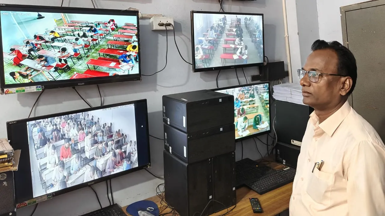 अयोध्या: सीसीटीवी की निगरानी में 12 केन्द्रों पर बीपीएड और एमपीएड परीक्षा शुरू