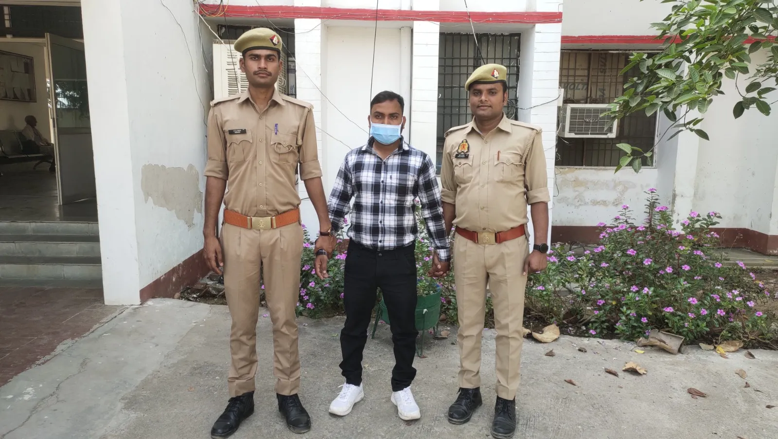 बलरामपुर: दूरियां बढ़ने से नाराज भांजे ने गला घोंटकर की थी मामी की हत्या   