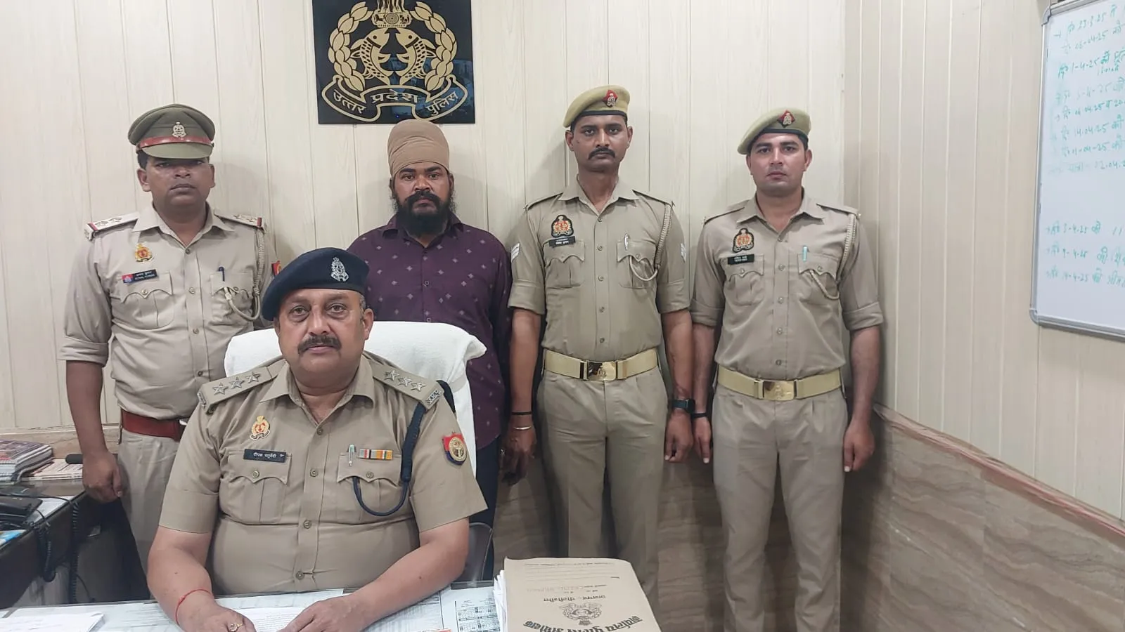 पीलीभीत: विदेश भेजने के नाम पर ठगे थे छह लाख, अब बढ़ी मुश्किल, भेजे गए जेल 