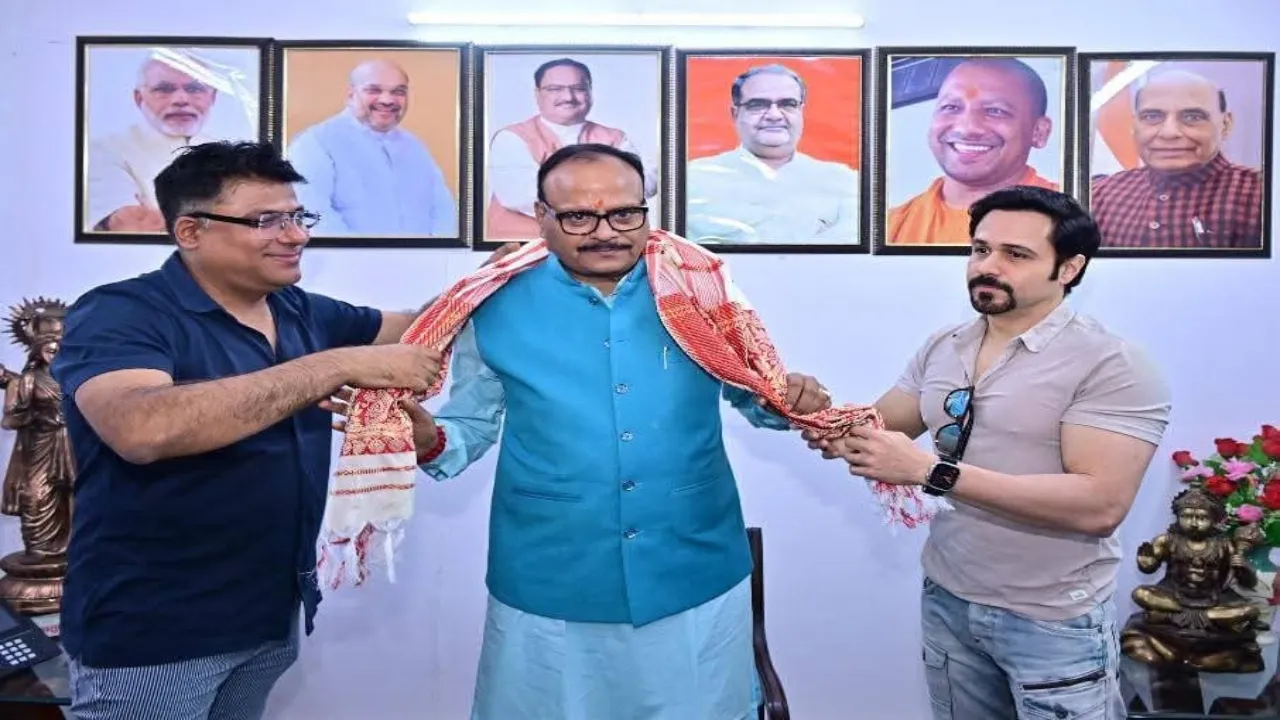 मायानगरी के सितारों को रास आने लगी अवध की सरजमीं : लखनऊ पहुंचे अभिनेता इमरान हाशमी ने डिप्टी सीएम से की मुलाकात