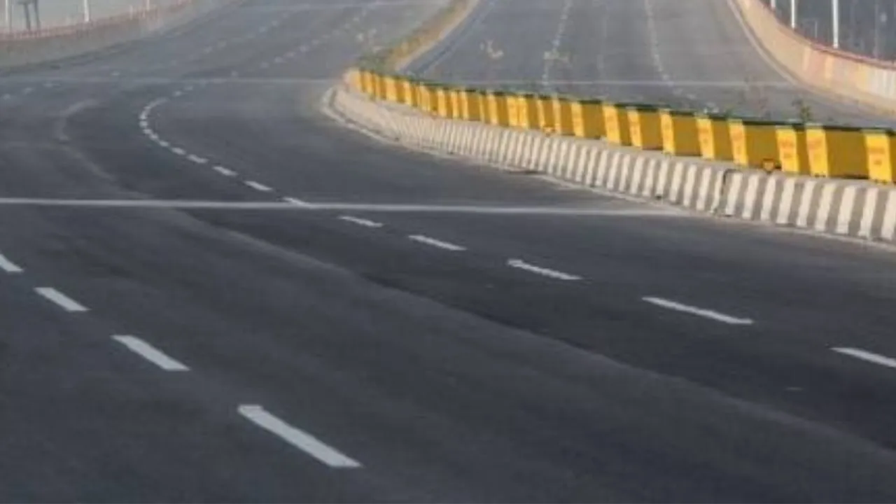 Kanpur: मंत्रालय को सौंपी गई एलिवेटेड रोड की डीपीआर, परीक्षण में पास होने पर शुरू होगी बजट आवंटन की प्रक्रिया 