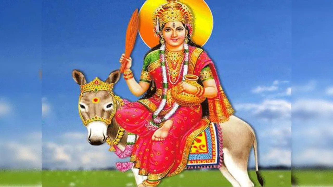 Sheetala Ashtami 2025: 21 अप्रैल को मनाई जाएगी शीतला अष्टमी, ज्योतिषाचार्य बोले- इस दिन व्रत रखने से समस्त रोग होंगे दूर