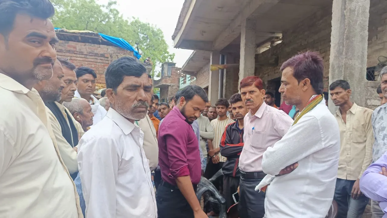 कानपुर देहात में आकाशीय बिजली से मैथा व रसूलाबाद में दो किसानों की मौत: परिजन बदहवास, बोले...