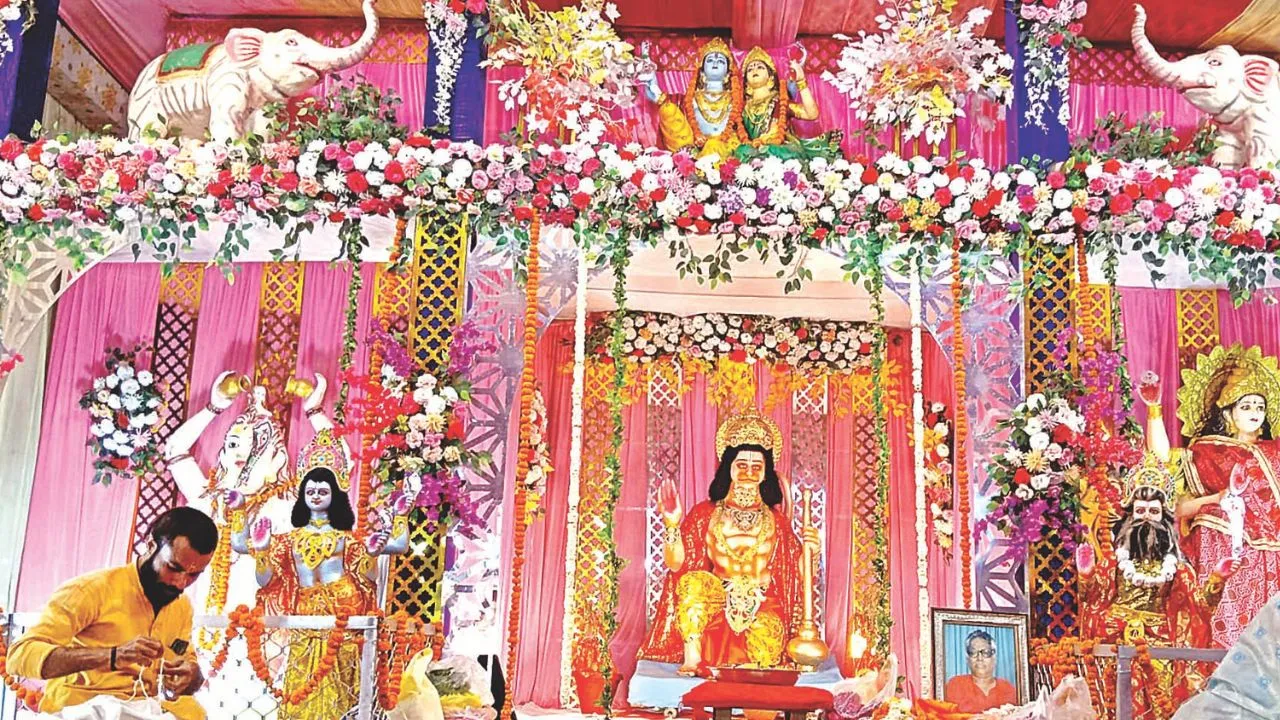 हनुमान जन्मोत्सव आज: Kanpur के कई मार्गों पर बदला ट्रैफिक, यहां जानिए... कहां से निकाले वाहन? 