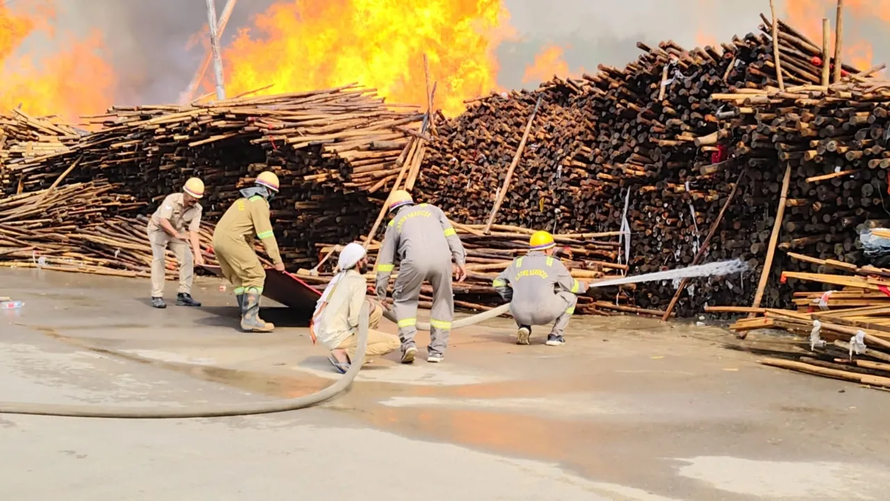 गंगाजल की धारा