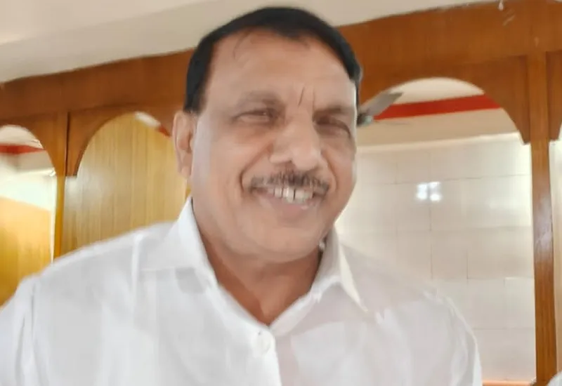 Moradabad : पूर्व सांसद गिरीश चंद्र की बसपा में वापसी, समर्थकों ने जताई खुशी