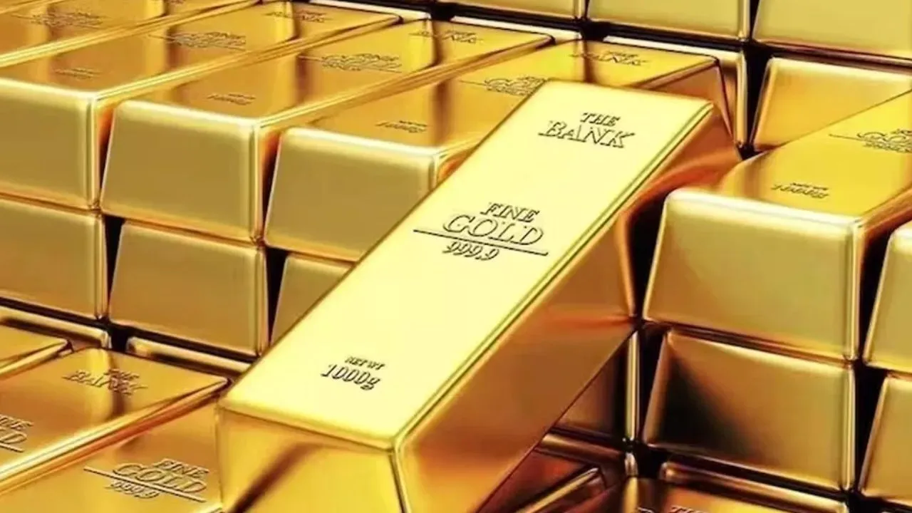 सोने की चमक बरकरार, इस साल अबतक दिया लगभग 67 प्रतिशत रिटर्न, जानिए क्या बोले विशेषज्ञ 