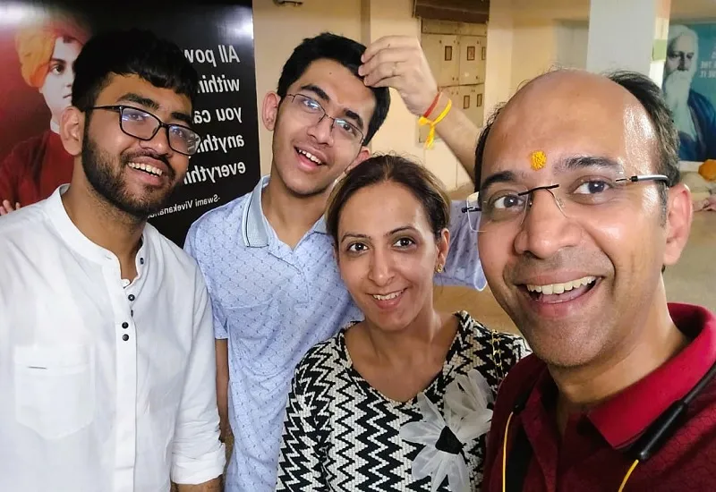 JEE Main Result : जेईई मेंस के दूसरे चरण में भी में मुरादाबाद के आकाश रहे टॉपर