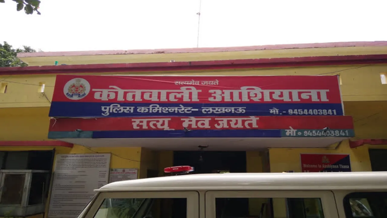 Lucknow News : दरोगा और पटरी दुकानदारों में विवाद, डंडे से पीटने का आरोप, आक्रोशित दुकानदारों ने कार्रवाई की मांग