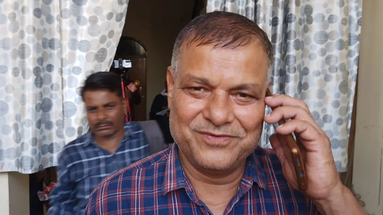 आईएएस टापर शक्ति प्रतिदिन करती थी 18 घण्टे पढ़ाई : पिता सब इंस्पेक्टर तो माता है गृहणी, 