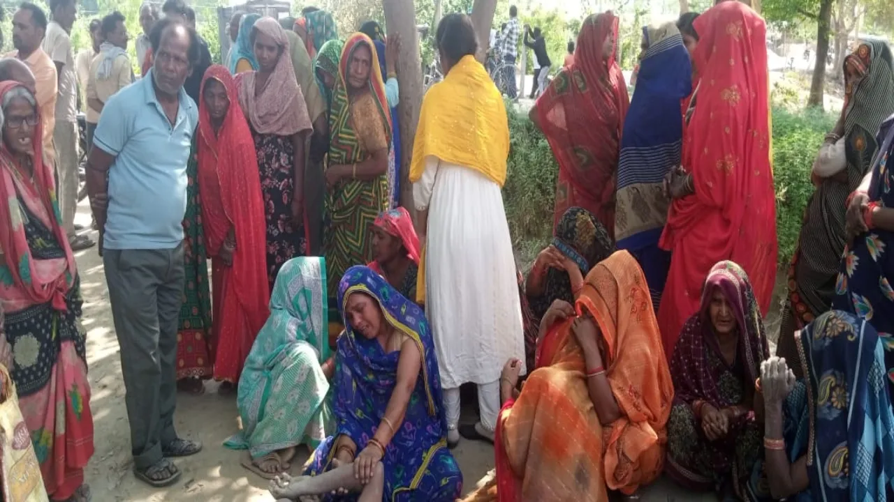 Barabanki murder : माइनर में उतराता मिला युवक का शव, हत्या की आशंका जातते हुए कार्रवाई की मांग