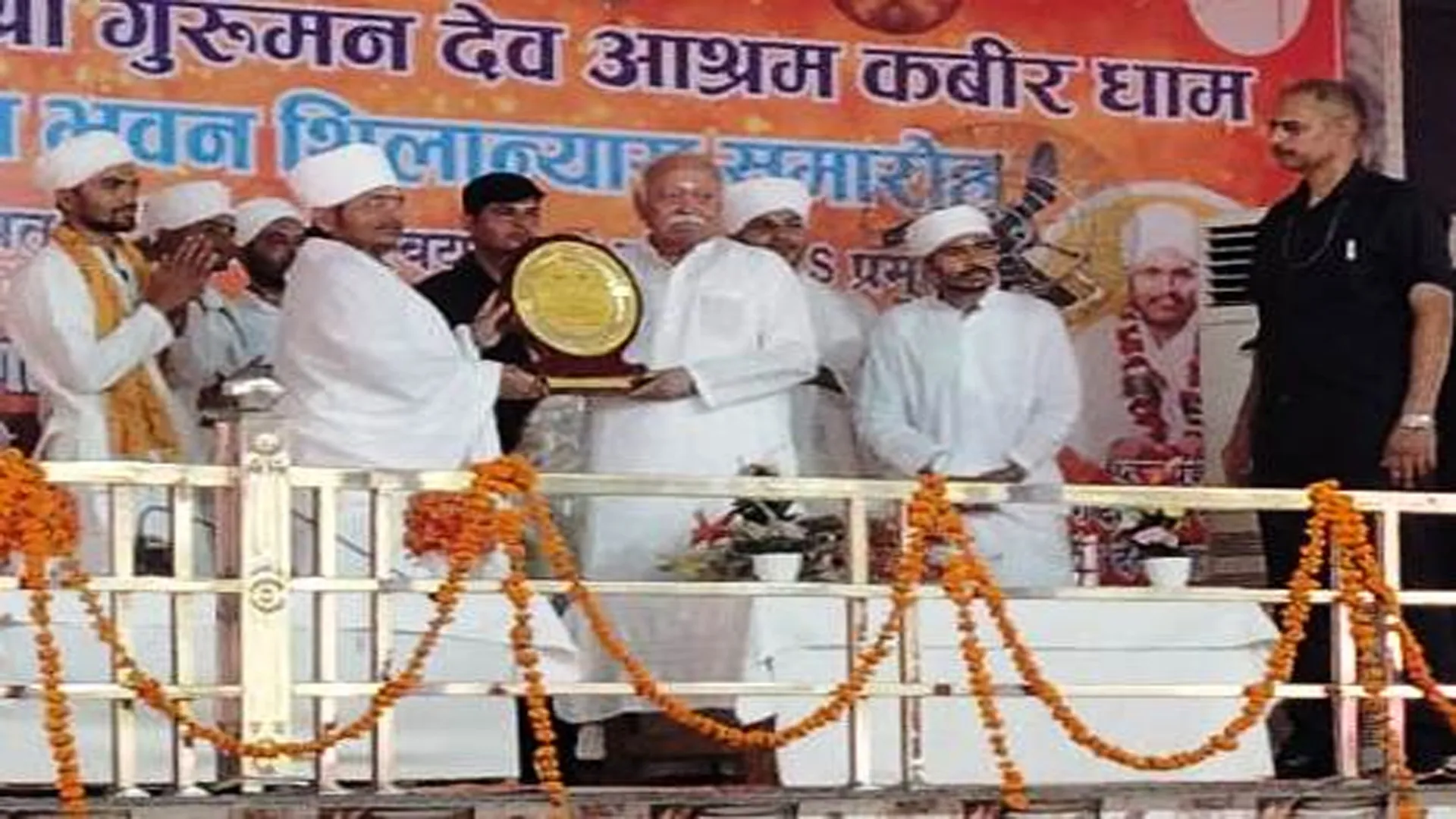 भाषा और क्षेत्र अलग, मगर भारत माता एक...हर हाल में करेंगे रक्षा: मोहन भागवत