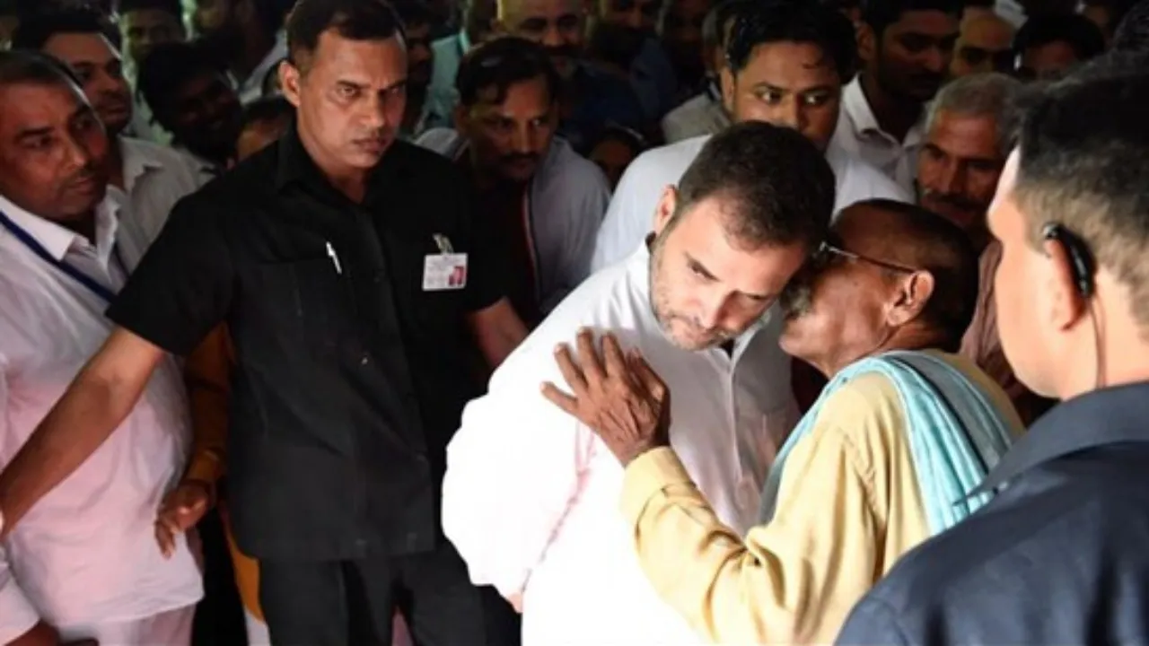 लोकसभा चुनाव के बाद पहली बार अमेठी पहुंचे राहुल गांधी : शुभम द्विवेदी के परिजनों से कानपुर में की मुलाकात