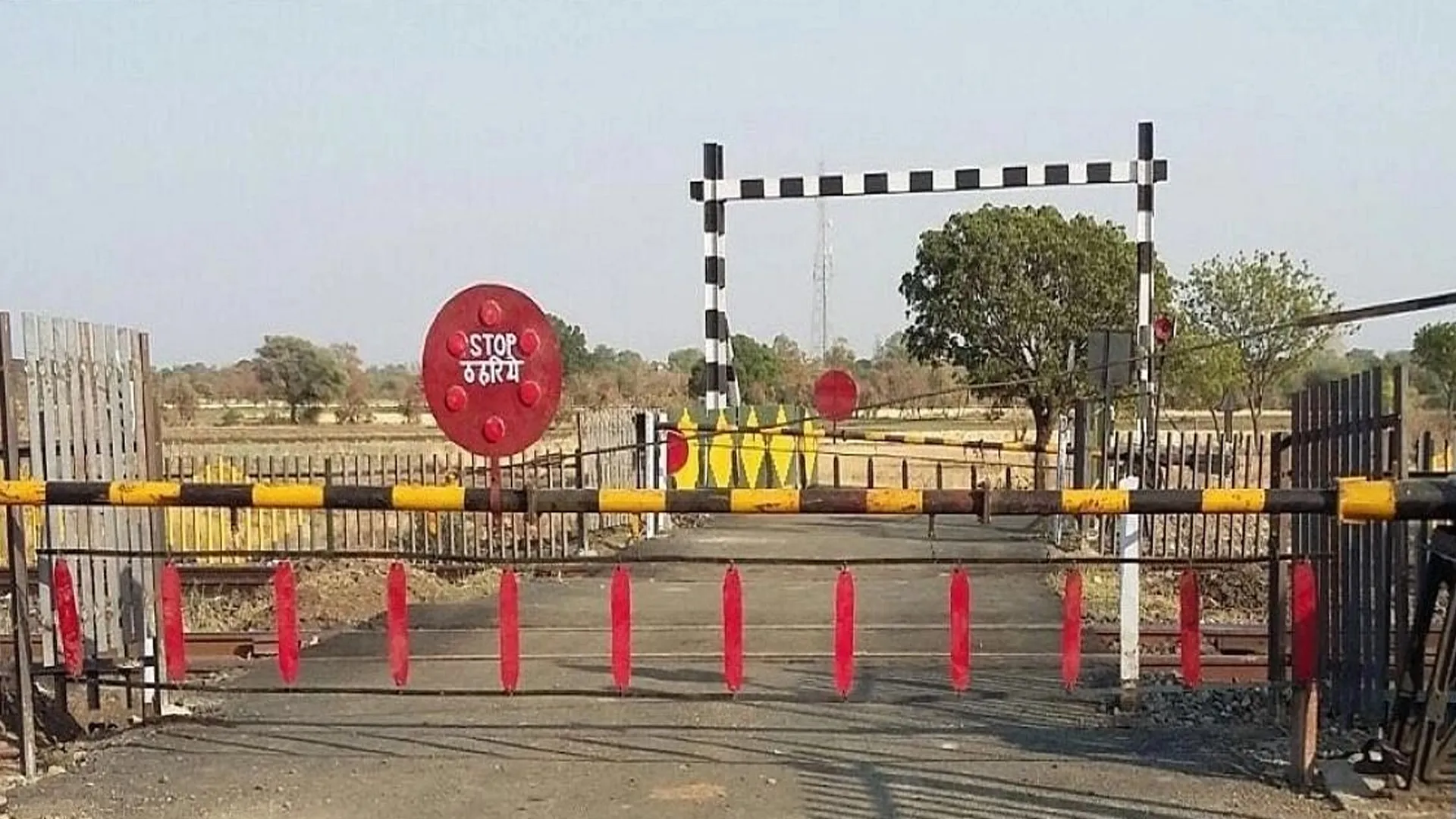 Bareilly: ये रेलवे क्रॉसिंग आठ घंटा रहेगी बंद...इस रास्ते से निकल सकेंगे राहगीर