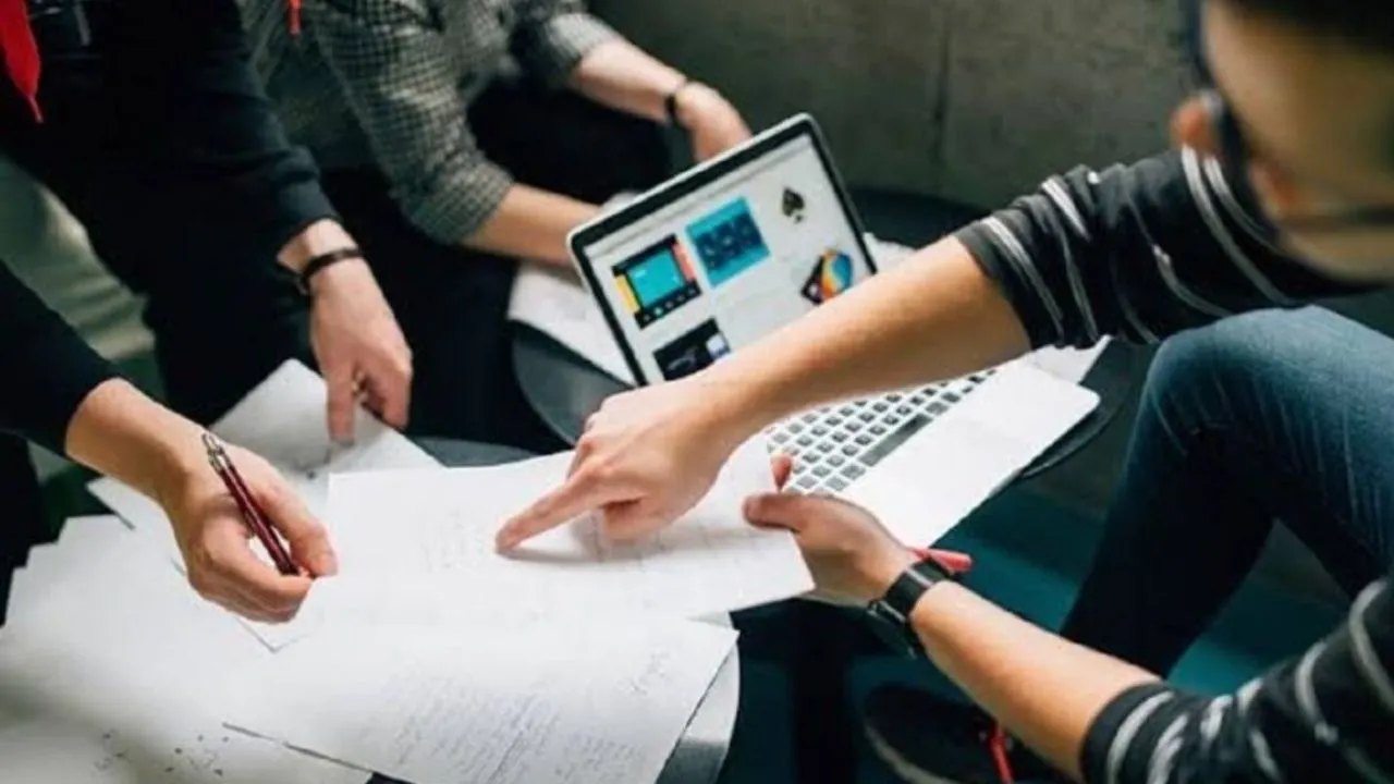 Kanpur: 83 विशेषज्ञ करेंगे युवाओं की रोजगार काउंसिलिंग, घर बैठे समस्याओं का निकालेंगे हल, इस महीने शुरू होगी सुविधा... 