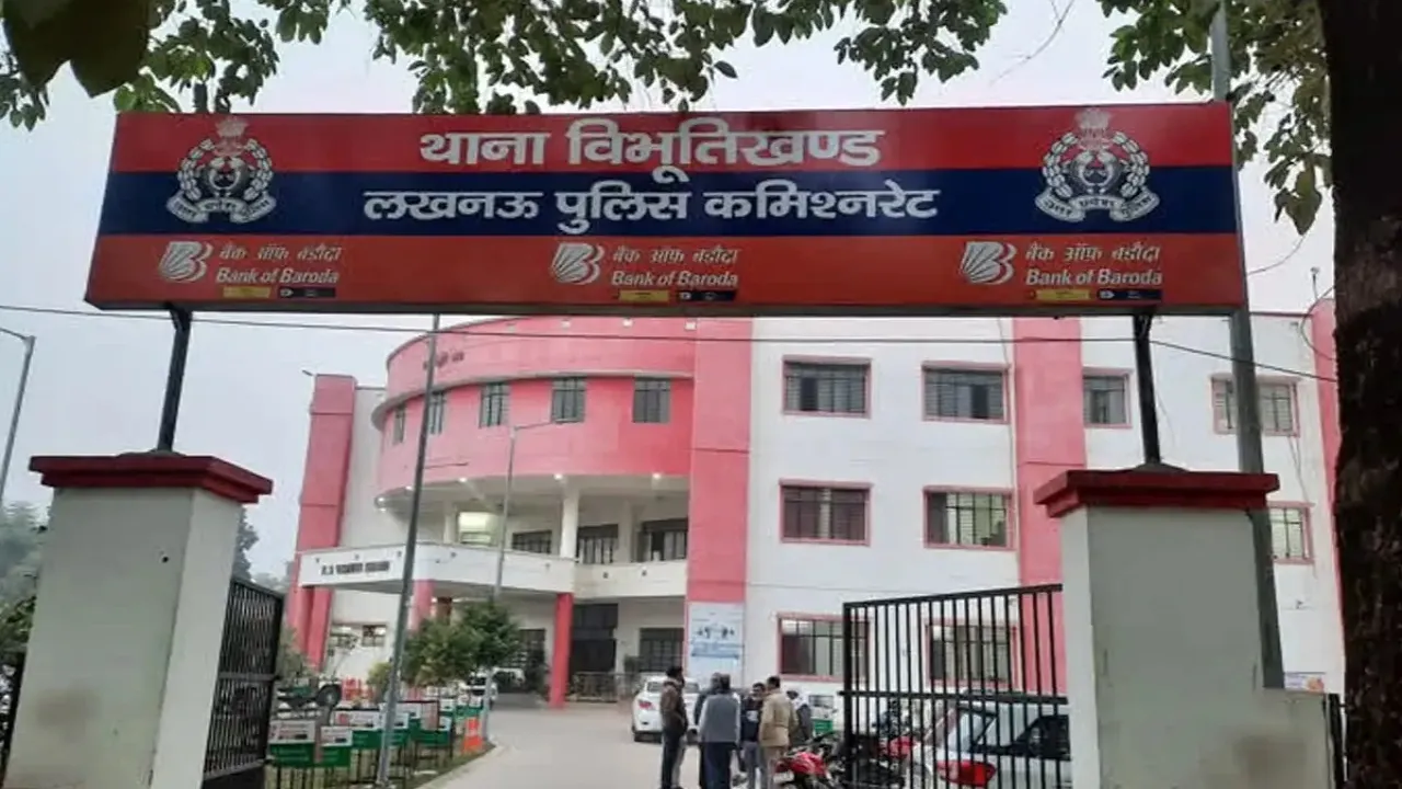 इंदिरागांधी प्रतिष्ठान में सपा के राष्ट्रीय अध्यक्ष के साक्षात्कार के दौरान हुआ हंगामा, धमकी से सहमे भाजपा कार्यकर्ता ने सुरक्षा की रखी मांग