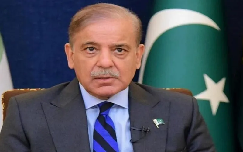 इजराइल-ईरान संघर्ष के कारण संकट में पाकिस्तान, कई पेट्रोल पंप हुए बंद 