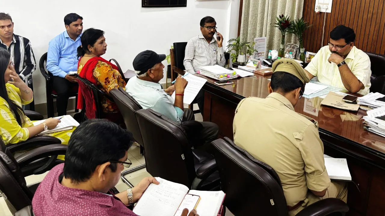 बदायूं: बाल विवाह पर रोक लगाने के लिए प्रशासन ने शुरू की तैयारी, हेल्पलाइन नंबर जारी