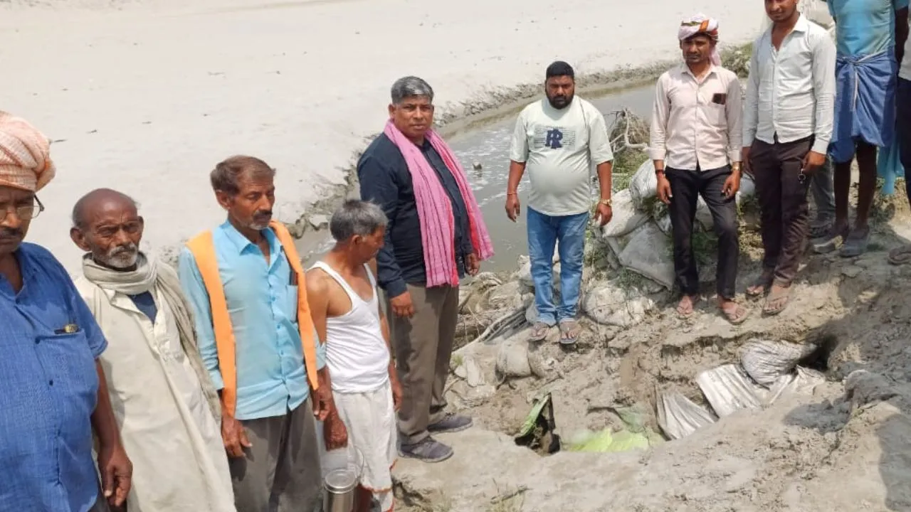 कासगंज: रेत की बोरियों वाला कच्चा बांध टूटा, अब 50 गांवों के सामने संकट