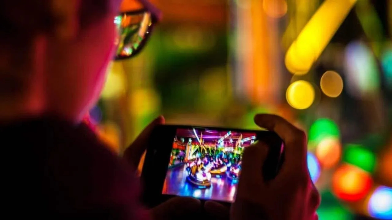 ऑनलाइन गेमिंग बना मुसीबत: बरेली के शिक्षक पर 20 लाख का कर्ज, दो दिन से लापता