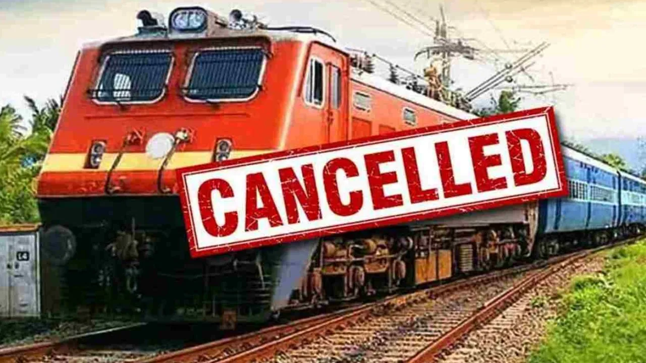 Bareilly: 13 ट्रेनें कैंसिल, अब यात्रियों की बढ़ी मुश्किलें