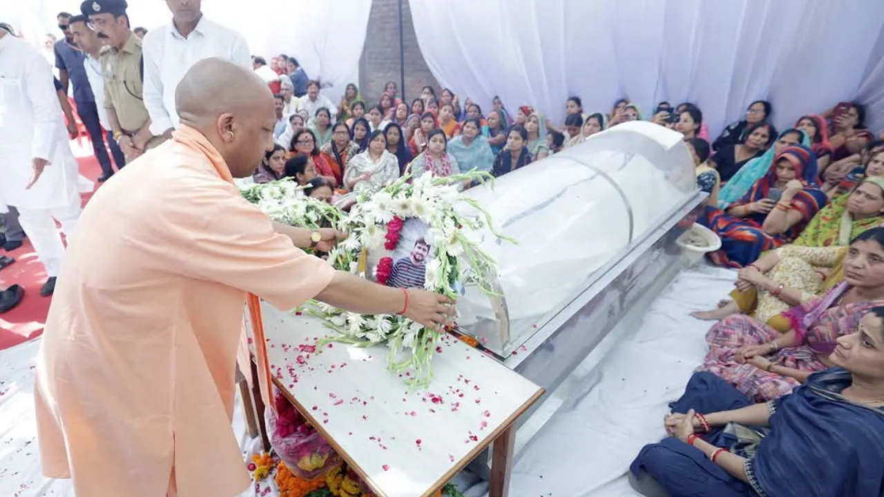 सीएम योगी अंतिम यात्रा 22