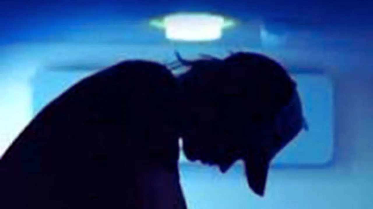 लखनऊः मंगेतर को वीडियो कॉल कर युवक ने लगाया फंदा, मौत