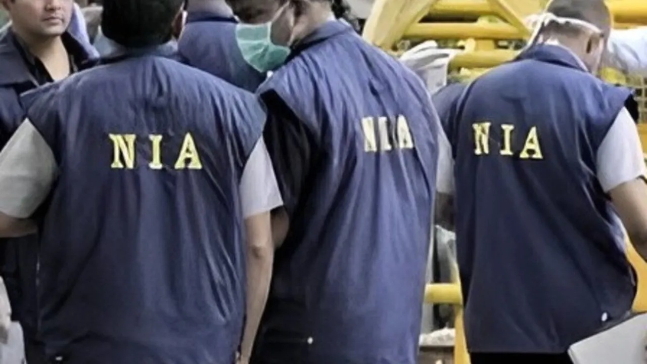 NIA ने मुंबई एयरपोर्ट से ISIS ‘स्लीपर सेल’ के दो सदस्यों को किया गिरफ्तार, देश में फैलाना चाहते थे दहशत