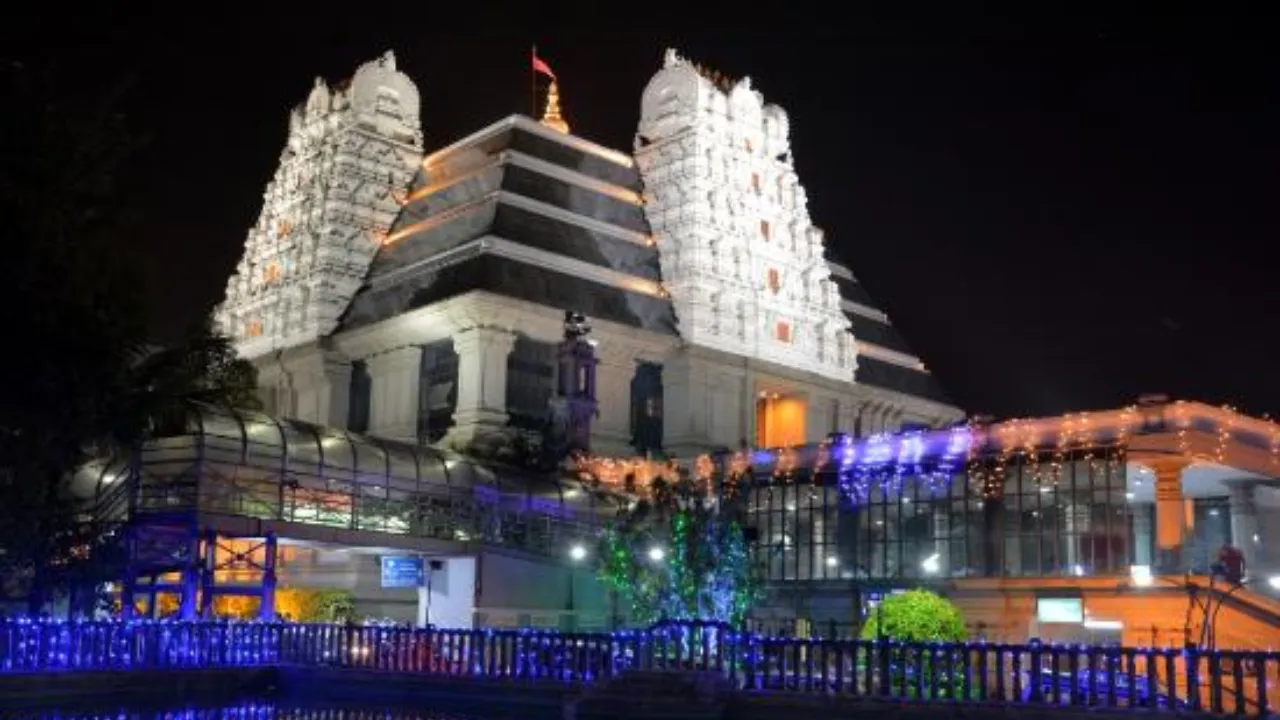 सुप्रीम कोर्ट ने पलटा हाईकोर्ट का आदेश, कहा- बेंगलुरु इस्कॉन सोसाइटी का है हरे कृष्ण मंदिर