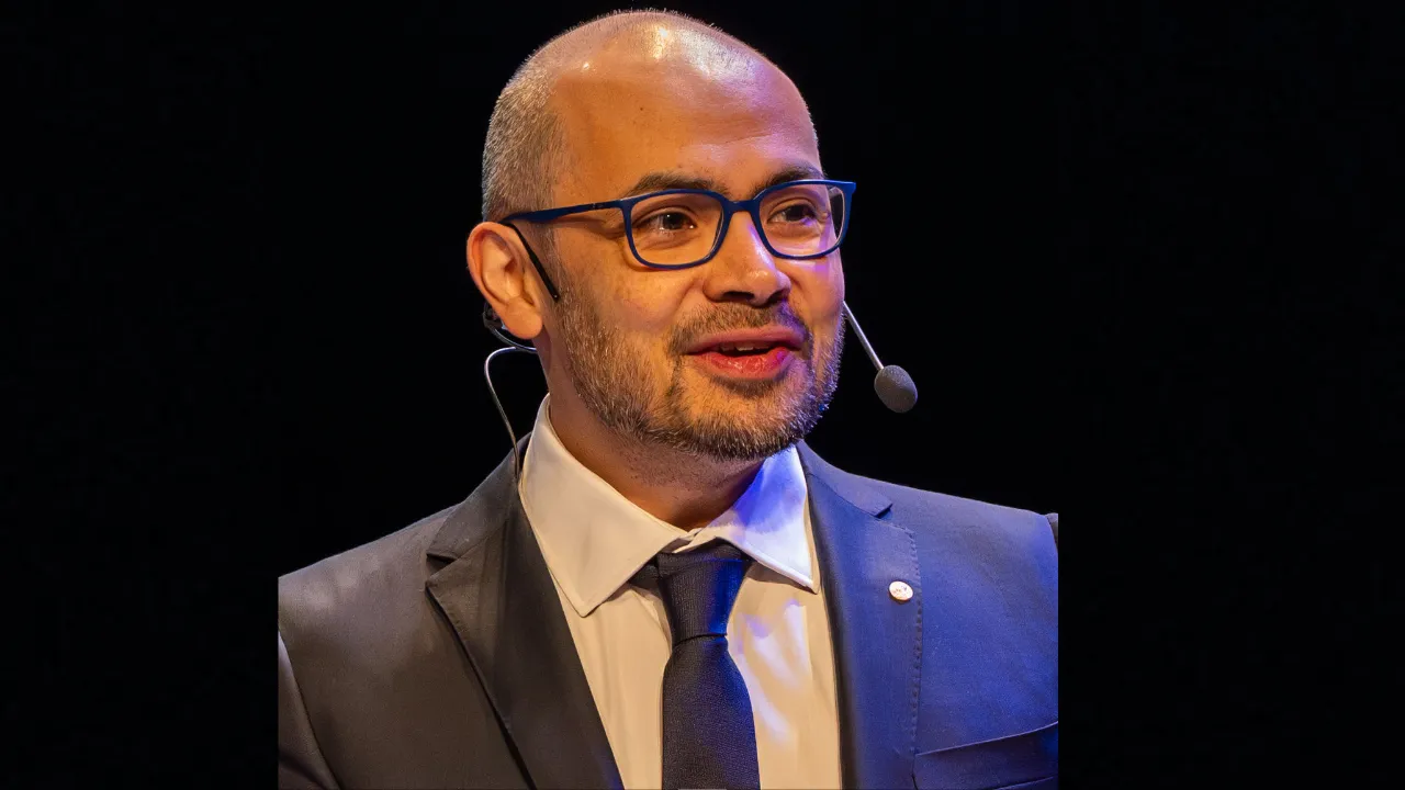 महज 5 साल में जा सकती है आपकी नौकरी! Google DeepMind के CEO ने किया अलर्ट, टीनएजर्स अभी से हो जाएं सतर्क 