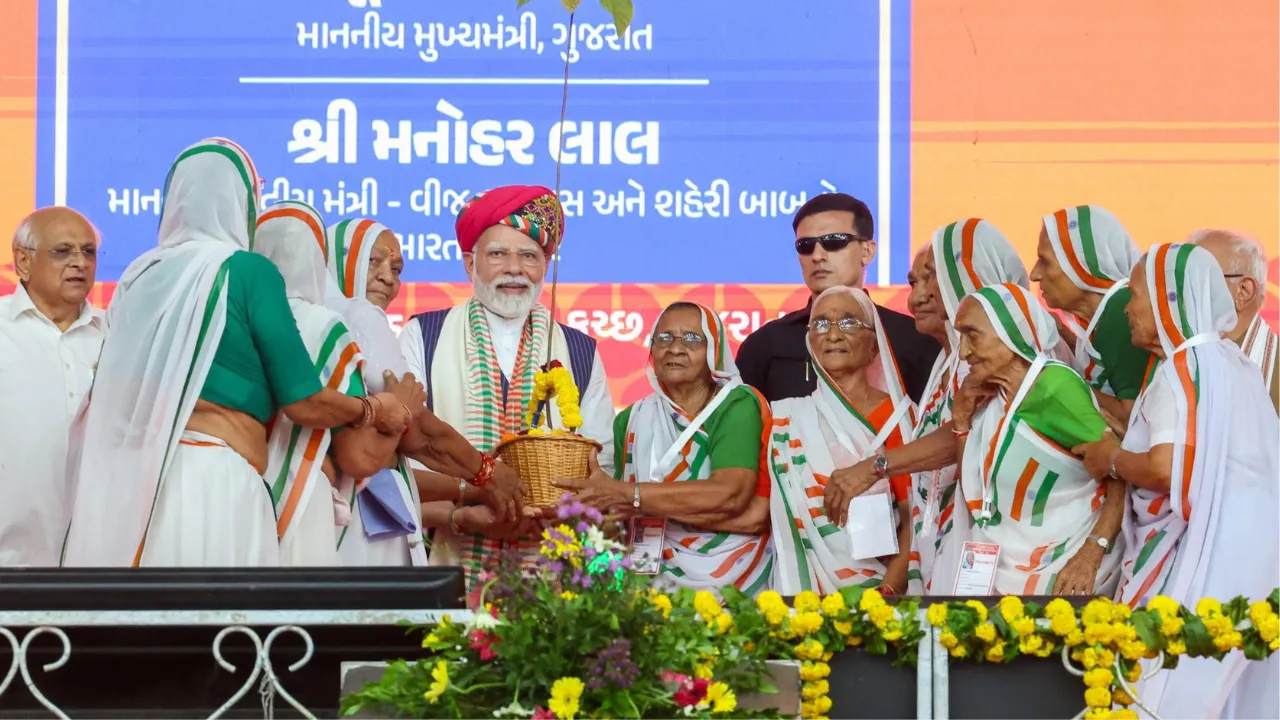 PM मोदी ने 5,536 करोड़ की परियोजनाओं का किया लोकार्पण और शिलान्यास, मिलेगा रोजगार