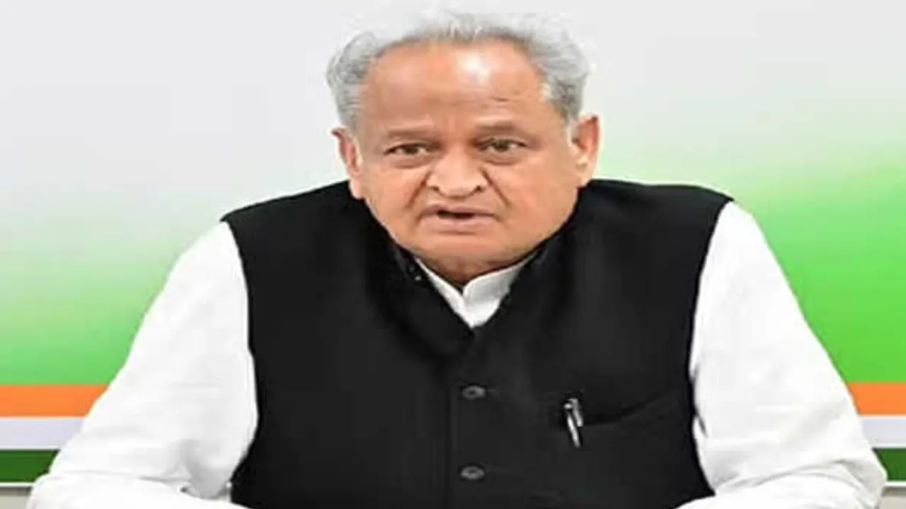 भारतीय सेना हर तरह की परिस्थितियों से निपटने में सक्षम- गहलोत 