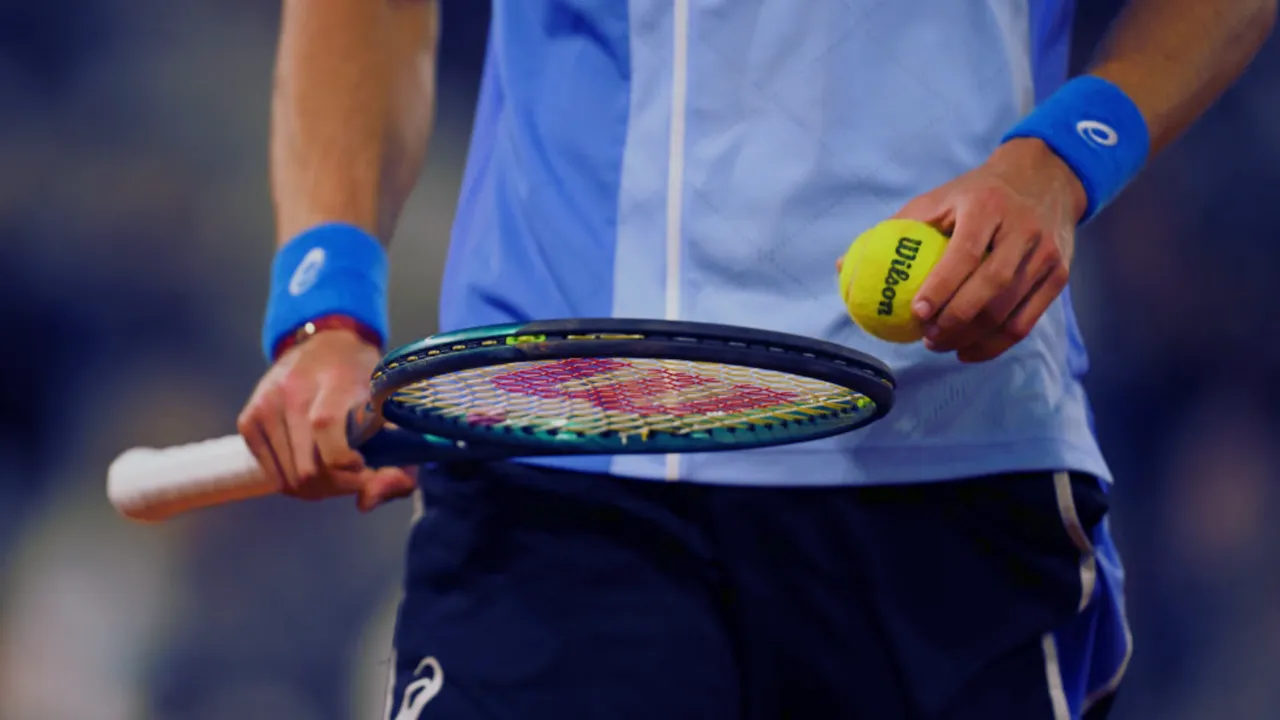 फ्रेंच ओपन की रेस से बाहर हुए भारतीय खिलाड़ी बोलीपल्ली और बैरिएंटोस, कनाडा और ब्रिटेन खिलाड़ियों ने दी मात