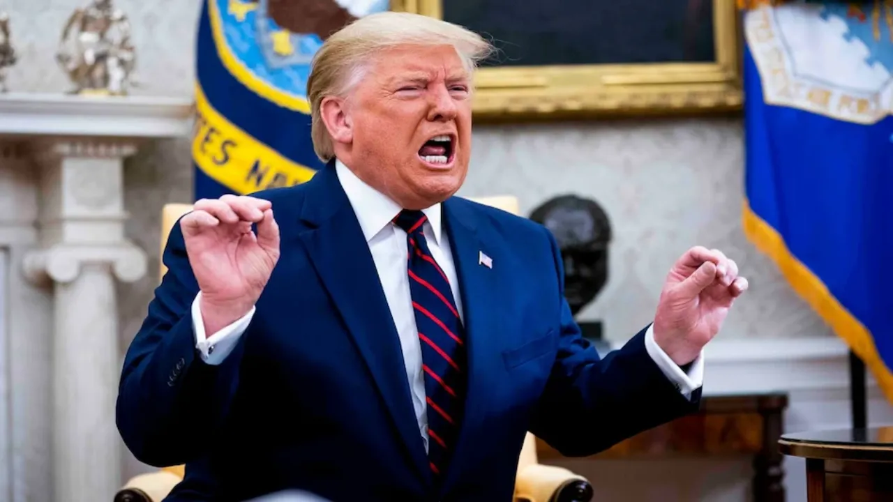 ट्रंप के एक और फैसले ने मचाई खलबली, NSC करेगा बड़े पैमाने पर कर्मचारियों की कटौती