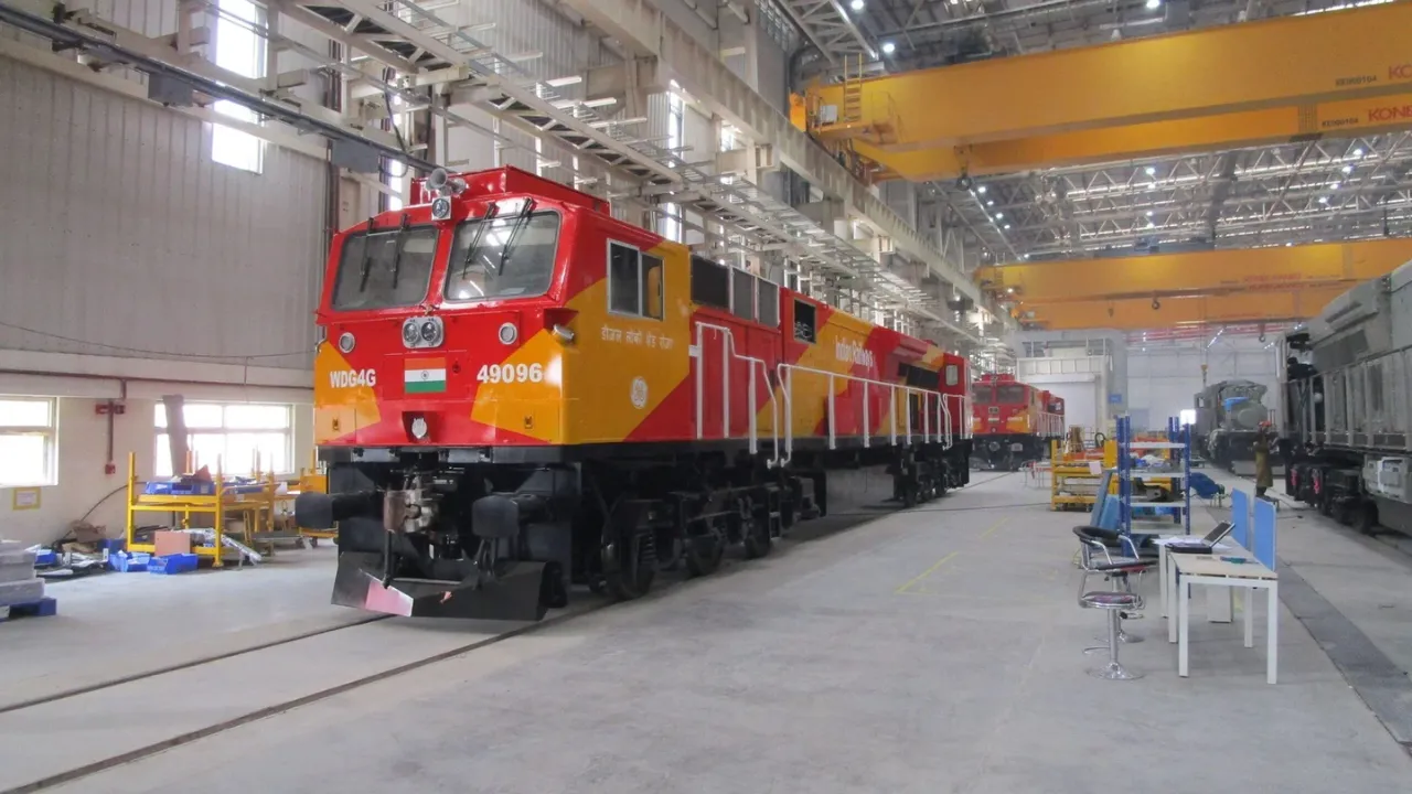 रेलवे और वेबटेक ने बिहार में निर्मित... पहले इंजन का किया अनावरण, इन देशों में होगा निर्यात, बढ़ेगा रोजगार 